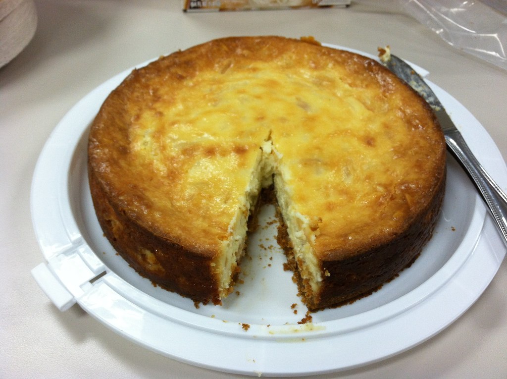 Amaretto Chocolate Cheesecake